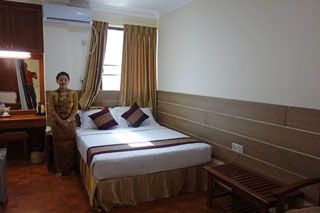 hotel yadanarbon  mandalay