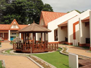 hotel lucky dragon &agrave; pyay