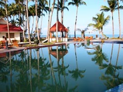 photo piscine h&ocirc;tel Max, Myanmar