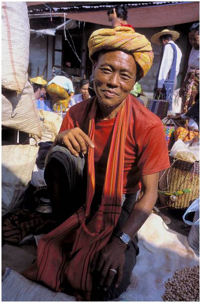 vendeur au lac Inle, Myanmar