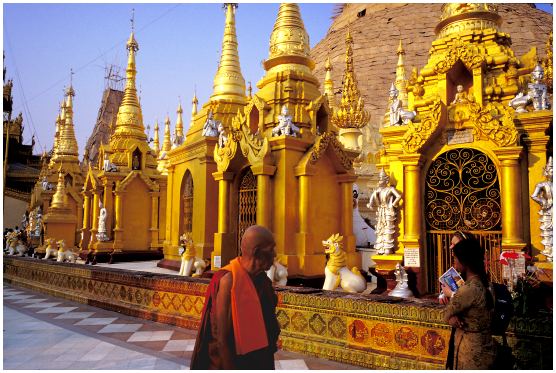 pagode shwedagon &agrave; Yangon, Myanmar, Birmanie