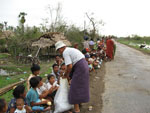 distribution le long de la route &agrave; Dedaye